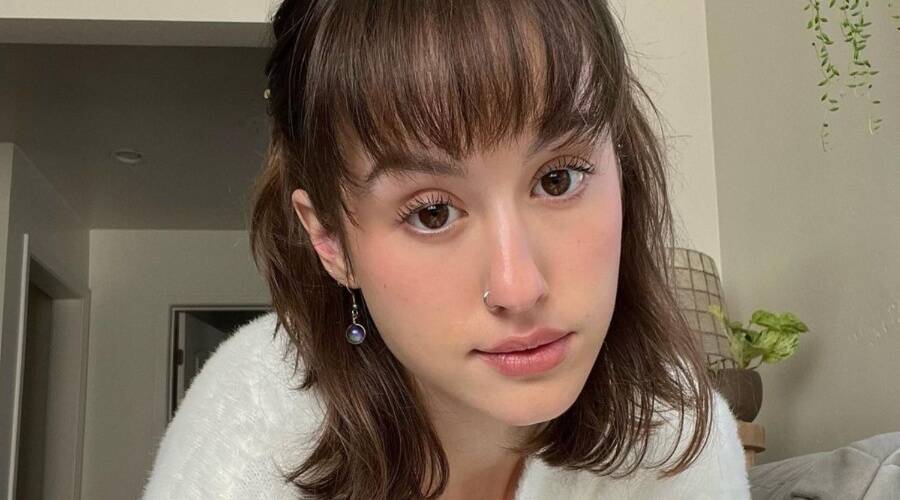 Jules Ari Bio Age, Career, Net Worth, Height, Education, Boyfriend & More